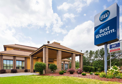 Exterior photo of Best Western Ambassador Inn & Suites (Wisconsin Dells, WI)